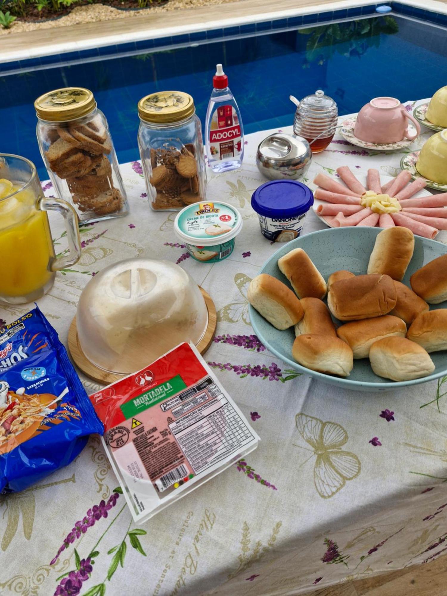 Suite Em Casa Familiar Da Mirian Niterói Buitenkant foto